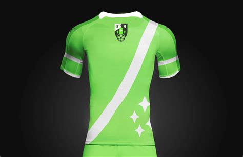 voetbal shirt ontwerpen